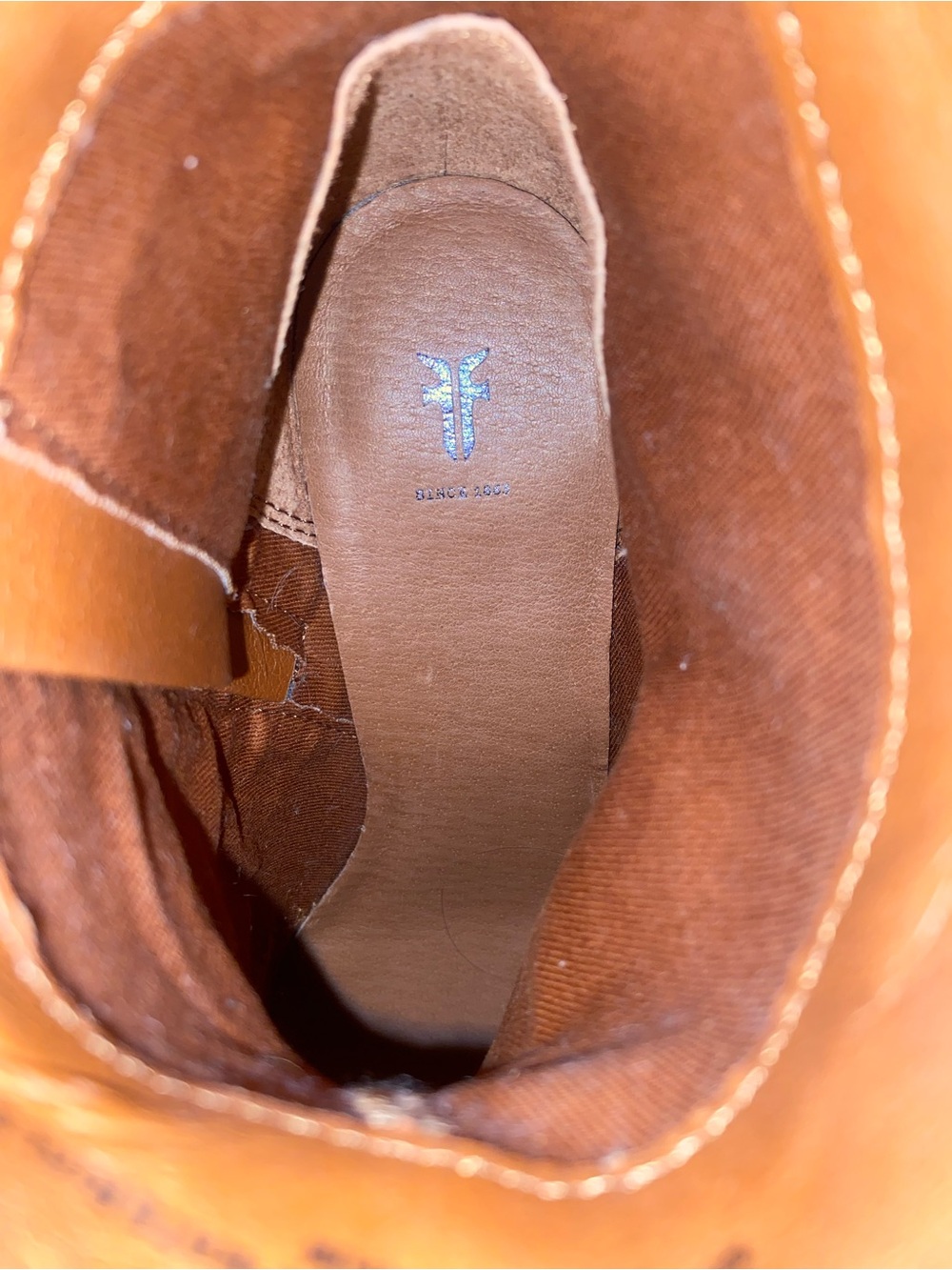 Frye Meghan Chestnut Brown Leather Ankle Booties with Block Heel. - Picture 8 of 16